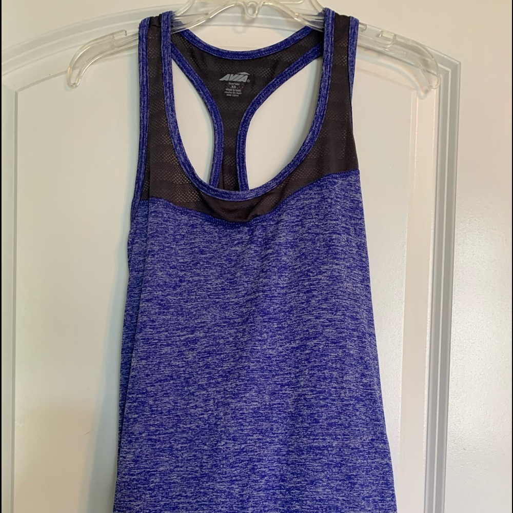 Like new workout top